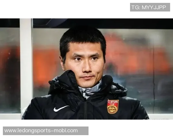 国足新任主帅邵佳一强调稳固防守是首要任务务实应对未来挑战 国足新任主帅邵佳一强调稳固防守是首要任务务实应对未来挑战